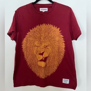 Urban Outfitters Supremebeing Sanruh dk brick-colored lion mane unisex t-shirt,M